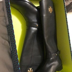 Tory Burch Boot